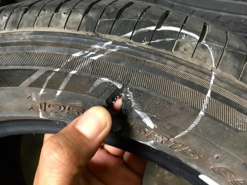 Nhận biết những dấu hiệu lốp xe cần được bảo dưỡng