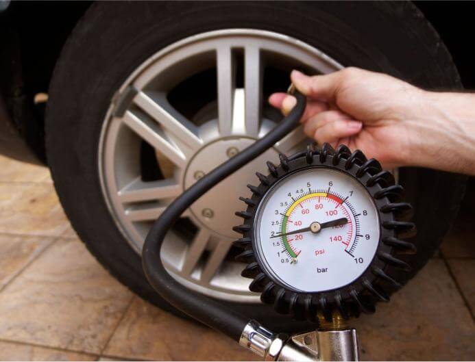 Đơn vị thông số áp suất lốp ô tô là gì?
